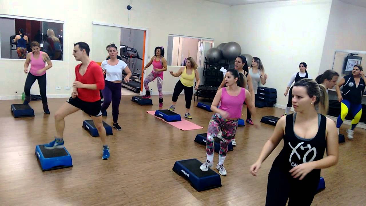 Aula de Step PROF° Júnior Aires Dia 20/08/2015 YouTube Aula de Step PROF° Júnior Aires Dia 20/08/2015 YouTube