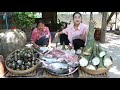 Countryside Life TV: Mother and daughter cook bamboo shoot with country style - Cooking with Sreypov