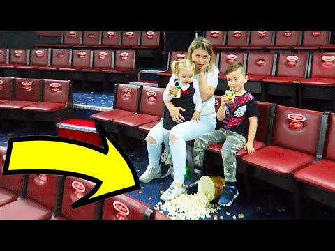La Circ Alex a varsat popcornul jos