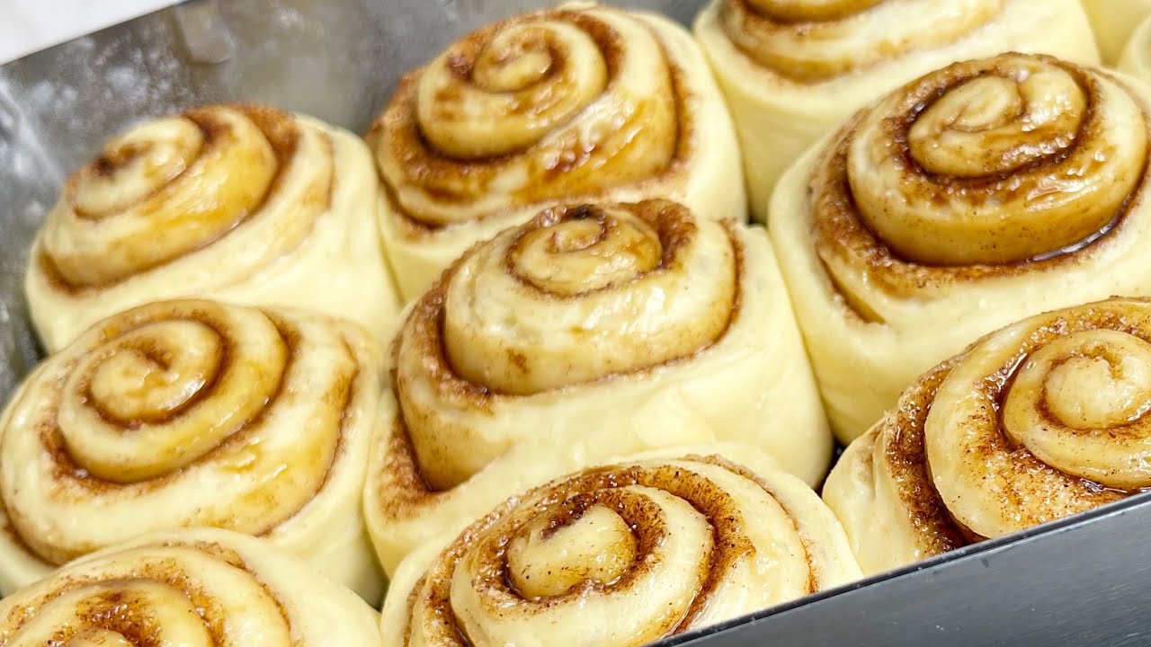The EASIEST Way To Make CINNAMON ROLLS YouTube