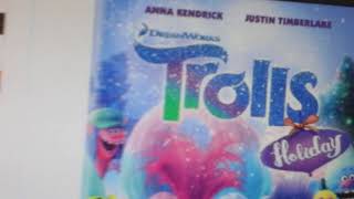 Lets Take A Look At The Trolls Holiday 2017 On Dvd