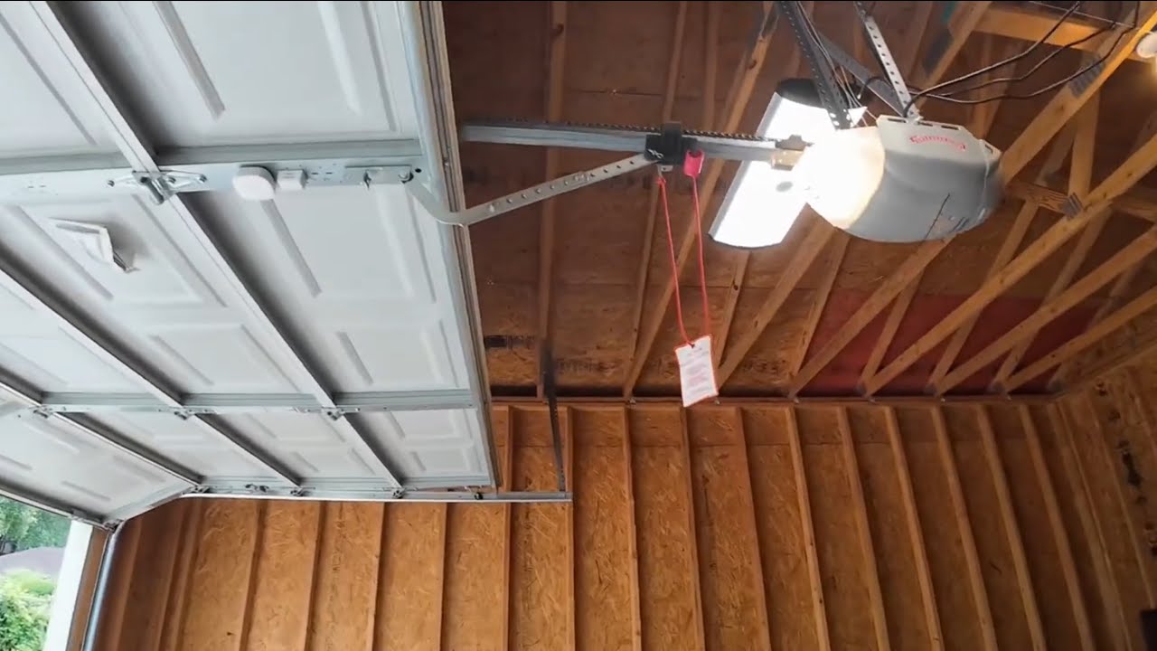 Garage door opener ￼