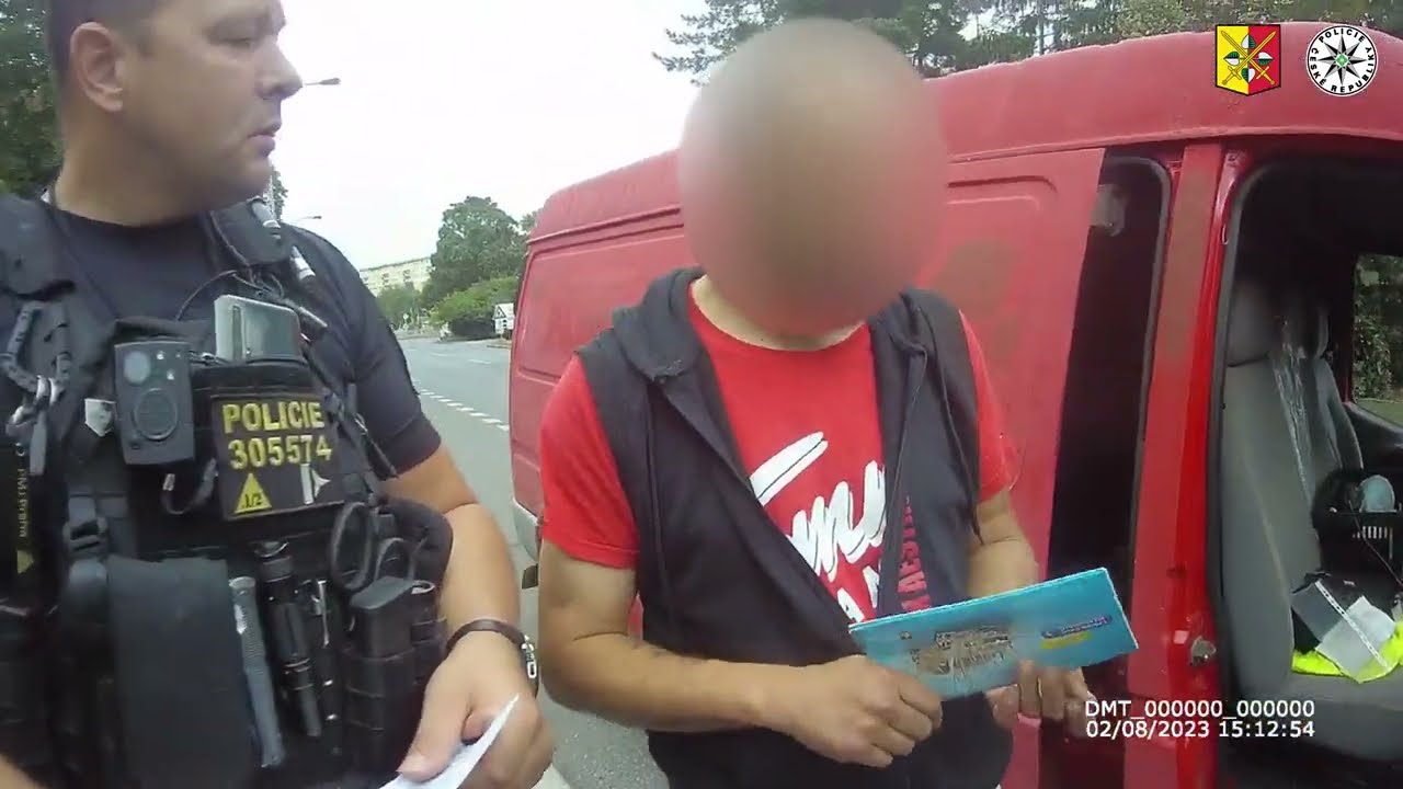 POLICISTÉ V PRAZE OPAKOVANĚ ZASTAVILI ŘIDIČE POD VLIVEM DROG