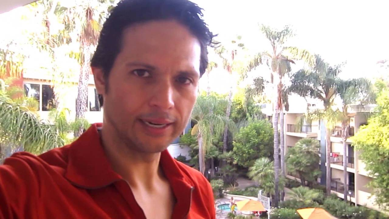 M's TOP SECRET #1 PICKUP SKILL YOU NEED TO ATTRACT & DATE A PERFECT TEN ( aka DIMEPIECE )