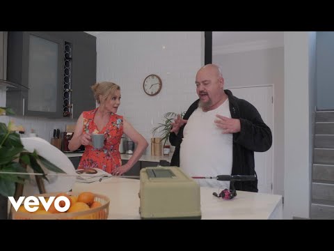 FATMAN, Lianie May – Ditjies & Datjies (Official Music Video)