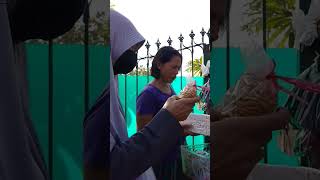satu rasa cinta untuk ibu ibu yang sedang belanja #tukangsayurkelilingpakaimotor