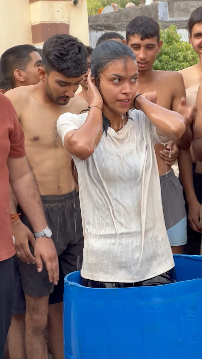 Ice bath girls commando 😱#army #indianarmy #indianmilitary #viralvideos