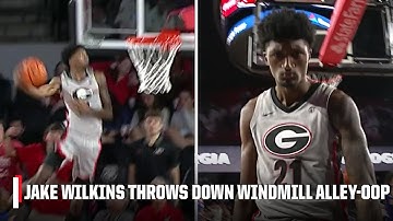 DUNK OF THE YEAR CANDIDATE⁉️ Jake Wilkins throws down windmill alley-oop slam 🤯 | ESPN CBB