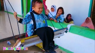 Hari Masuk Sekolah bermain bersama mainan anak Taman Kanak Balita Lucu Playgroup Kids
