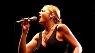 Pink Martini - Let's never stop falling in love -- Live in Athens Greece at Lycabettus--11.7.2012 chords