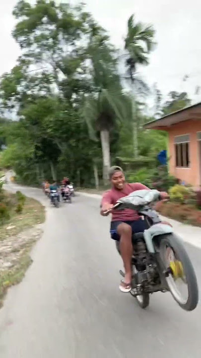 Wheelie Jumping di jalanan jupiter z #jupiterz1 #jumping #motovlog
