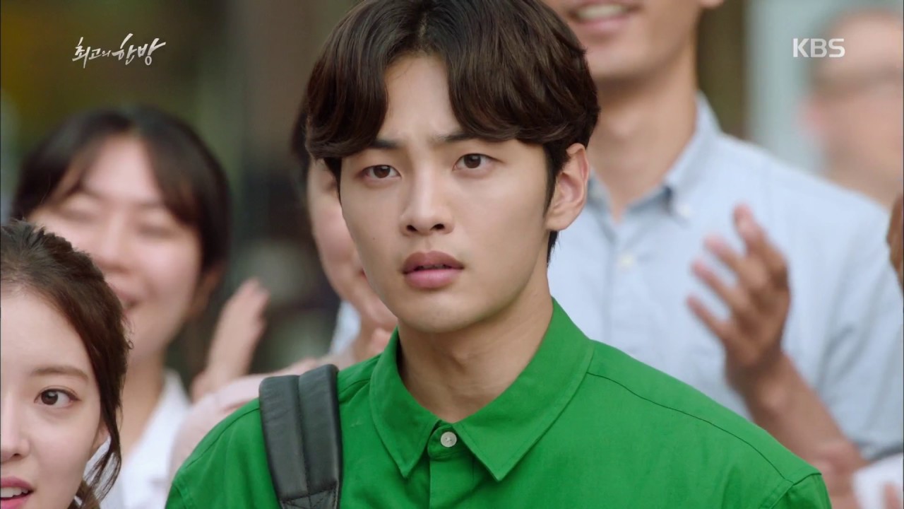 최고의 한방 - [명장면] 윤시윤, 2017년에 부르는 자신의 93년 히트곡! ‘끼 폭★발’. 20170616