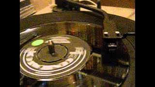 Roberta Kelly - Kung Fu's Back Again - Disco - 45 rpm