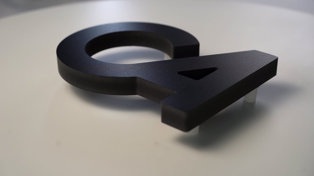 Hartschaum schwarz unbhandelt 19 mm mit Abstandshaltern 4k Materialvorschau