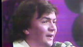 Los Baby's 1977 Por que  Triángulo Siempre en Domingo chords