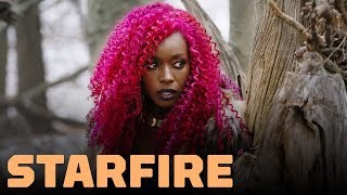 DC Universe's Titans: Meet Starfire - NYCC 2018