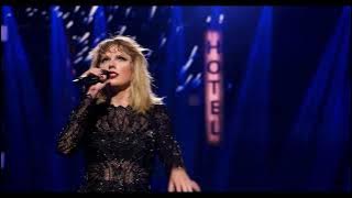 [4K UHD] Taylor Swift - Bad Blood (Live at Super Saturday Night 2017)