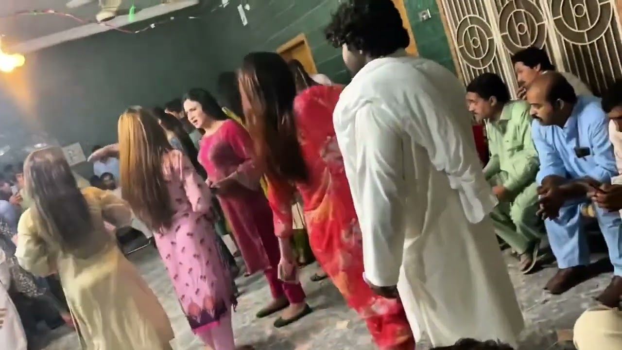 Tora Da Jalkey Song Miss Naina swabi new dance performance/ Miss Naina New Dance Song 2026