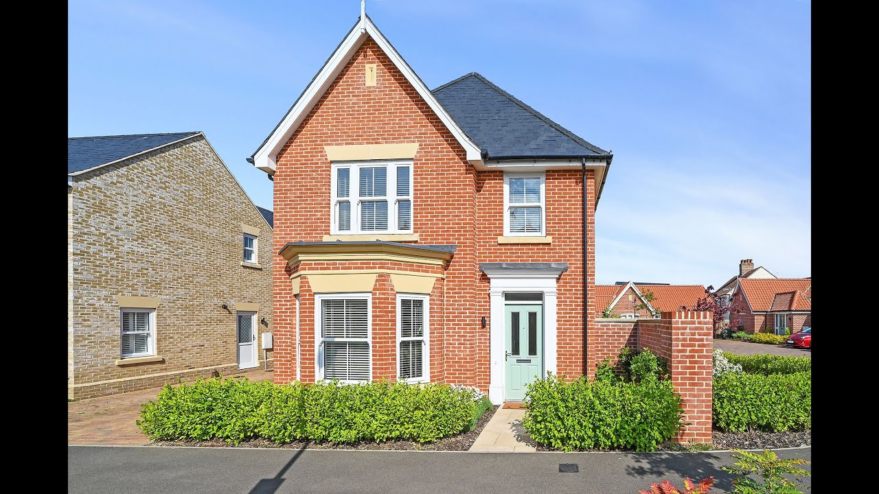 For Sale Florence Gardens, Lawford, Manningtree, Essex, CO11 2FB