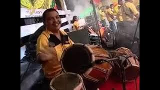 ' MENCARI MANGSA '  ( yenny anggrainy 3 macan )
