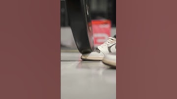 I broke my toe in the gym😳