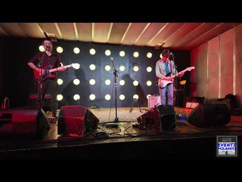 Lapolveriera performing a live duo at the Tambourine in Seregno