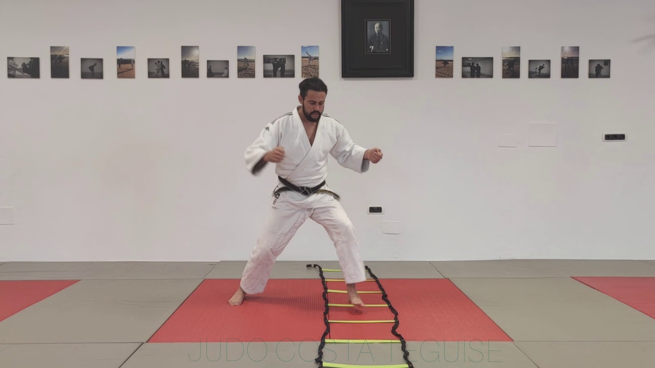 Clase técnica + acondicionamiento físico de Judo.