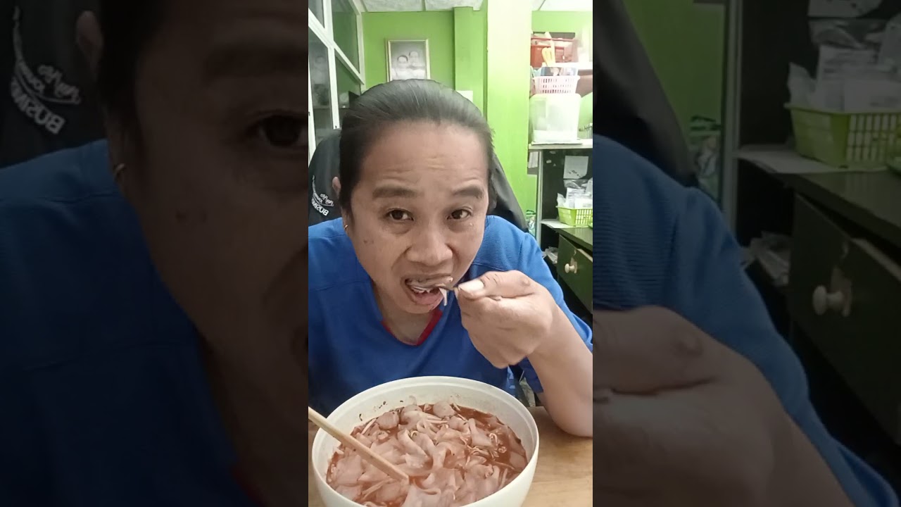 Ep 165 ก๋วยเตี๋ยวน้ำเส้นใหญ่ลูกชิ้นเนื้อ Byเจ้ตุ้มป้าหน้าขาวแอบแซ่บ