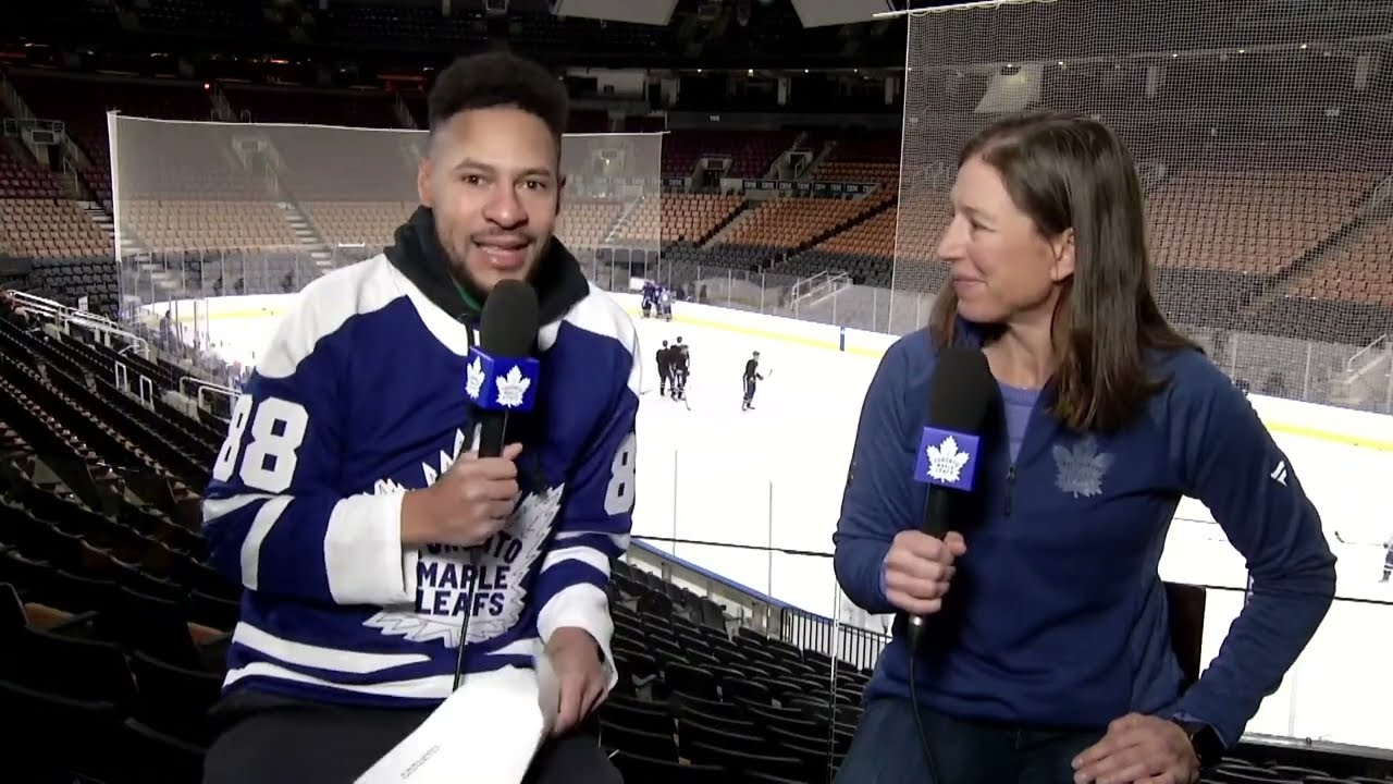 Reviewing The Justin Bieber And Maple Leafs New Jersey 