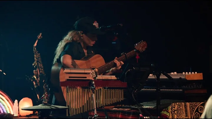 Tash Sultana - Coma (MTV Unplugged, Live In Melbou...