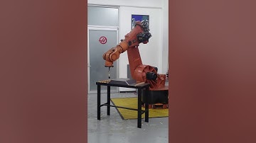 Programación robot KUKA VKRC1