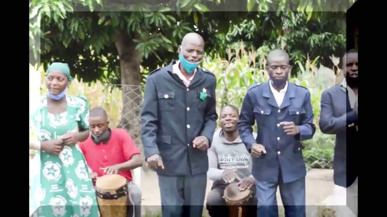 Manuel mboko & zcc murambinda choir- dzokai munamate mwari