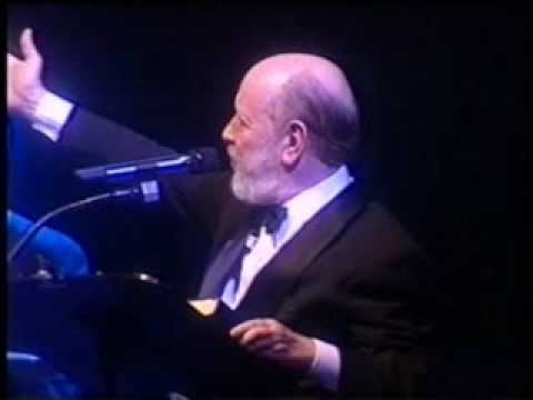 Les Luthiers en Posadas - El Sendero de Warren San...