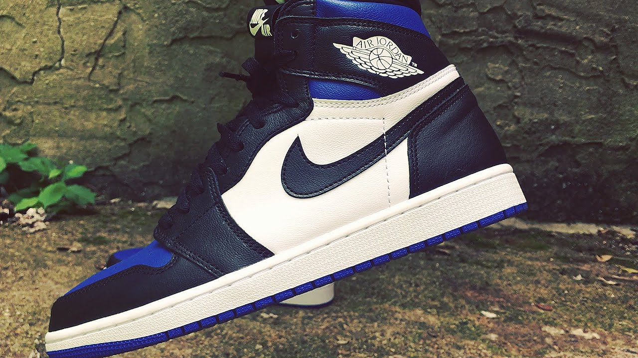 Air Jordan 1 Royal Toe on Feet (MUST WATCH) - YouTube