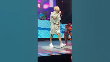 Chris Brown AYO Live #chrisbrown #breezy #shorts