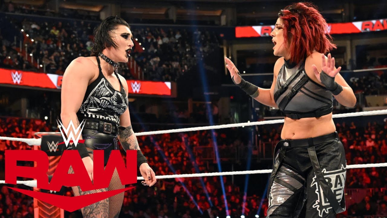 Bayley confronta a Rhea Ripley - Raw 29 de Enero 2024 - WWE en español ...
