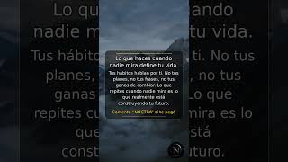 Para la persona que sonríe por fuera pero llora por den | NOCTRA Es