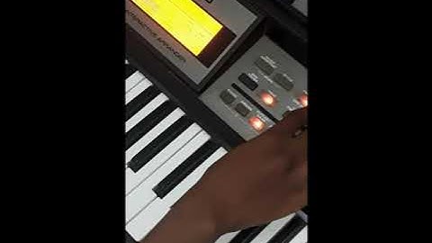 How to improve Roland E-09 fretless