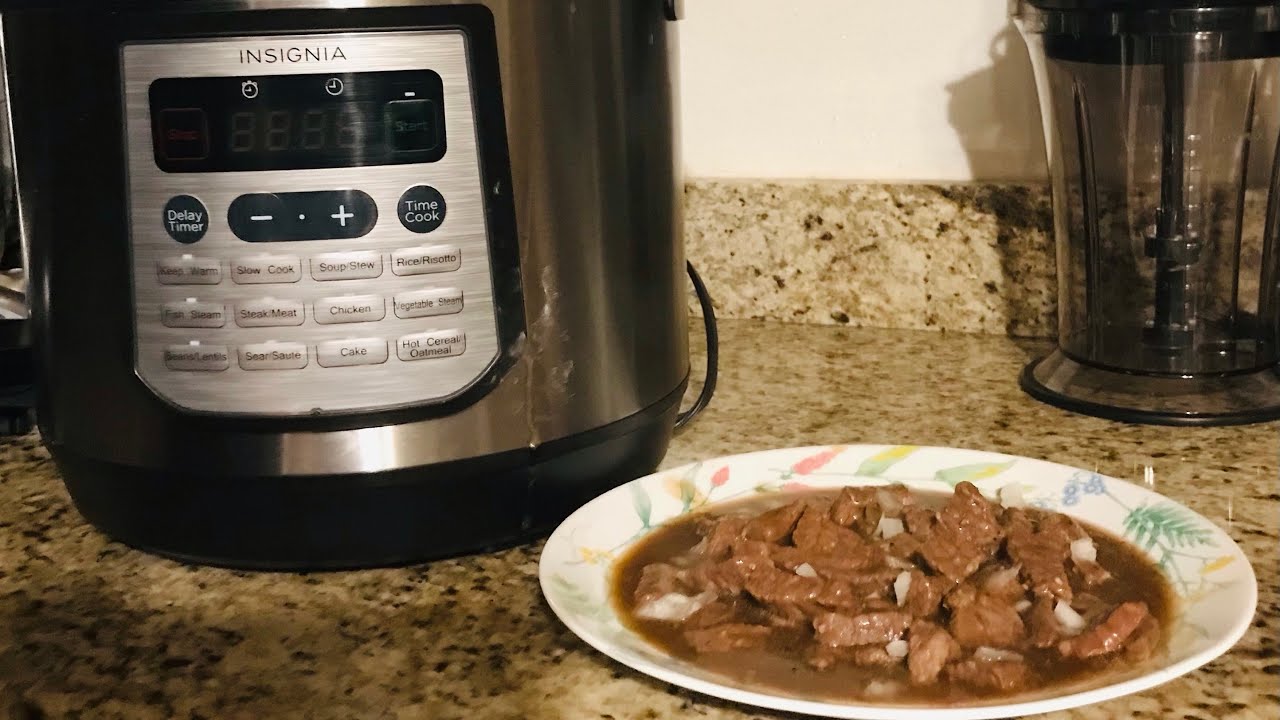 Steak & Onions Cooked in Insignia Pressure Cooker - YouTube