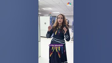 How Is OnePlus Solving The Green Line Issue? | N18S | CNBC TV18