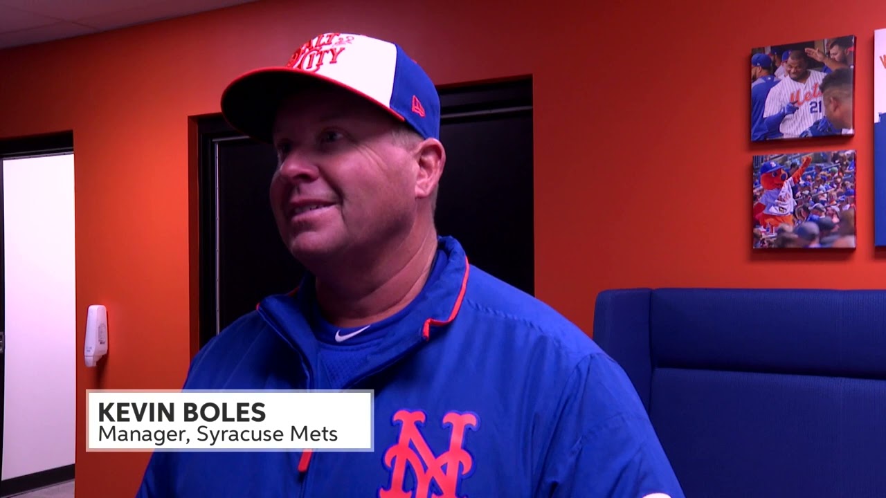 Syracuse Mets Snag First Win in Odd 