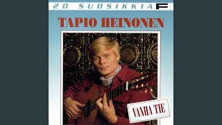 Video voorbeeld van "Tapio Heinonen - Pienen pojan haaveet"