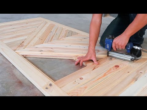 How To Build A Cheap Exterior Door Out Of Pallets?