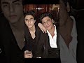 Shahrukh Khan with son Aryan Khan 😎🥰💞 #shahrukhkhan #aryankhan #bollywood