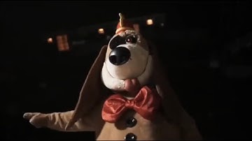 Banana Splits Movie Music Video: The Show Must Go On