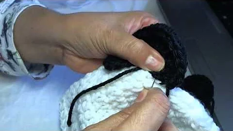 Learn to Crochet a Cute Panda Beanie