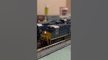 N Scale ET44AH CSX 3451 (ScaleTrains)!
