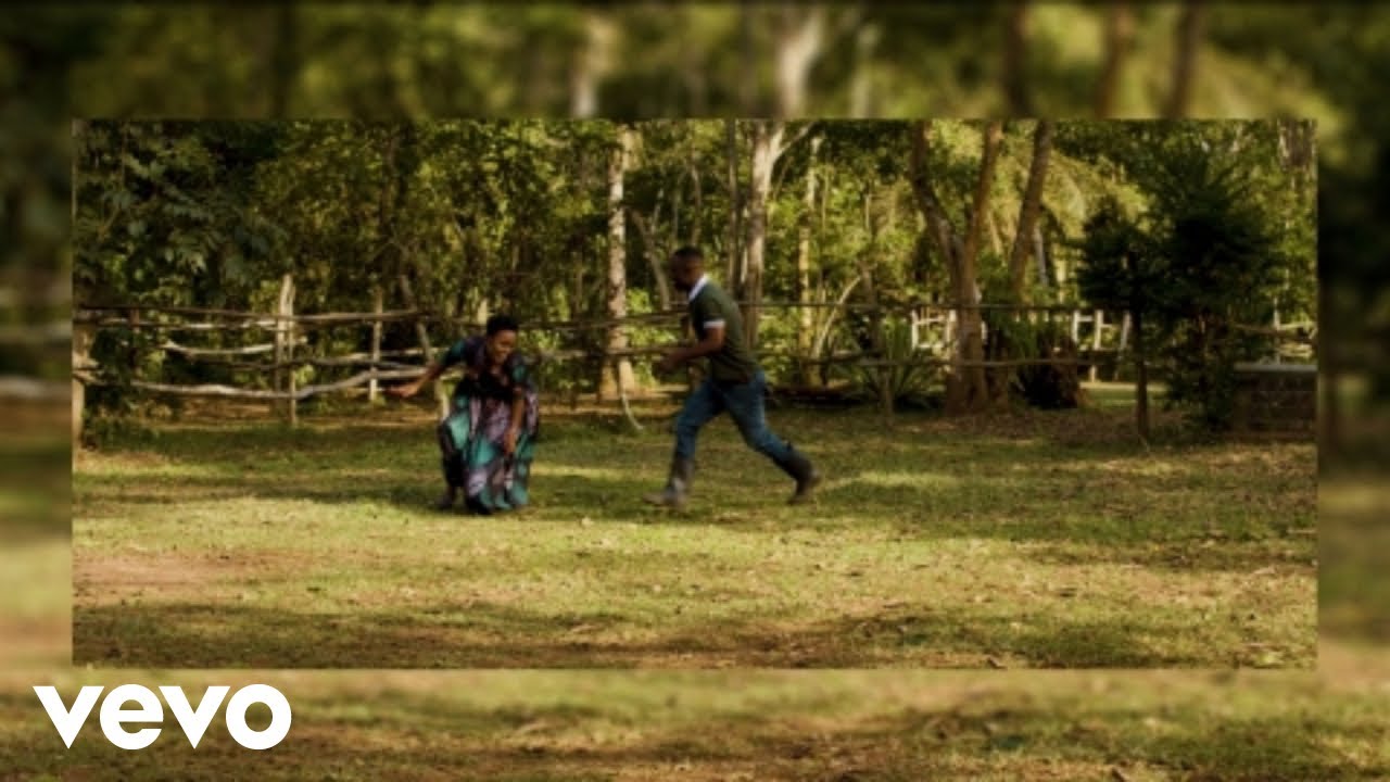 Chris Evans Kaweesi - Bwebinyuma