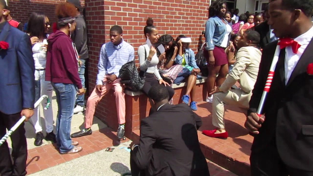 Kappa's shimmy and make a pretty girl blush @ Tennessee State University Raw & Uncut Nupes