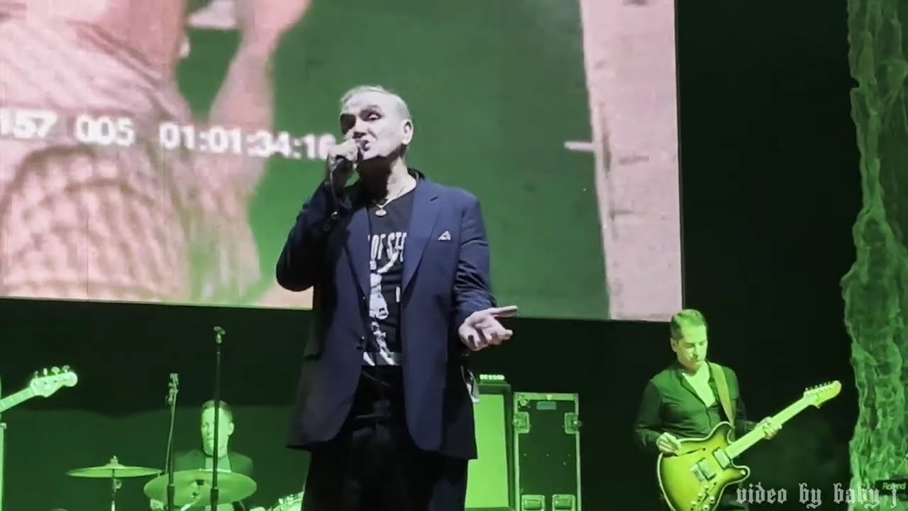 Morrissey-LIFE IS A PIGSTY-Live @ Warnors Theatre, Fresno, CA, April 28, 2025 #Moz #TheSmiths